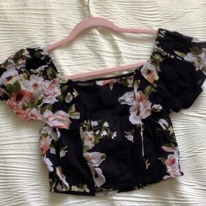 NWT Band of Gypsies Small Crop Top